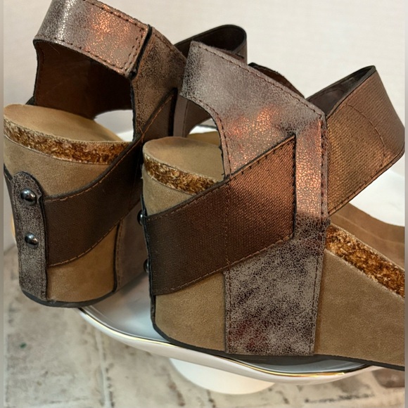 Pierre Dumas Hester-1 Women's Platform Wedge Sandals - Metallic Brown - sz 5.5 - Picture 5 of 12